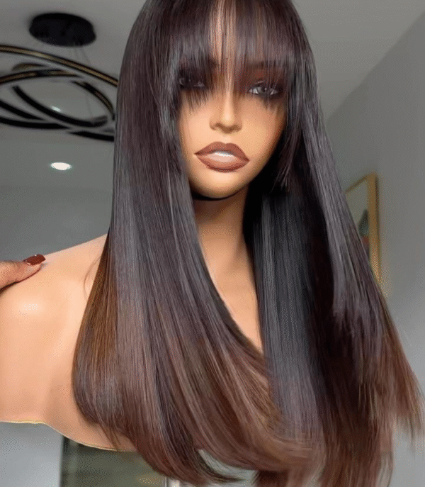 Peruca vietnamita com franja tamanho275